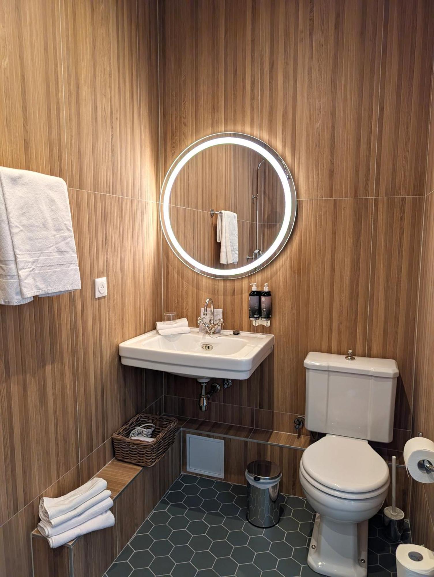 D'angleterre Hotel 2*